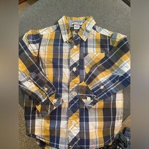 Boys 2t button up shirt